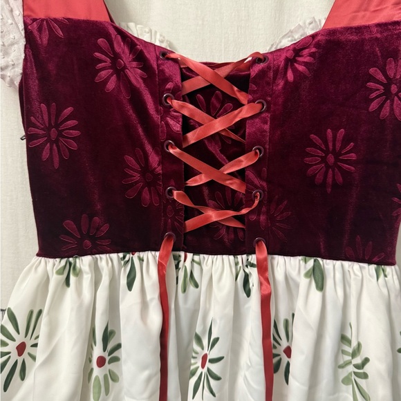 Disney’s Haunted Mansion Tightrope Girl Dress (Daisy De La Cruz) by Her Universe - Picture 4 of 10